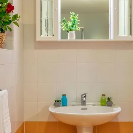 Βίλα Elicriso Le Bombarde, Αλγκέρο