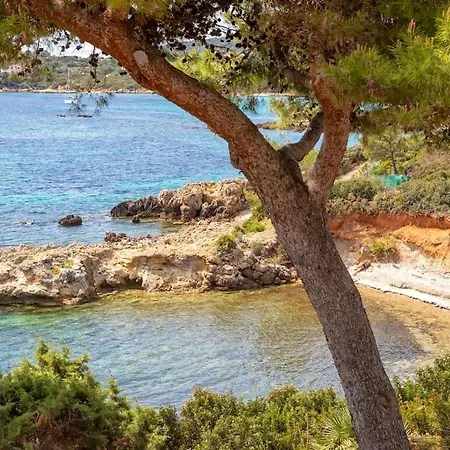 Βίλα Elicriso Le Bombarde, Αλγκέρο