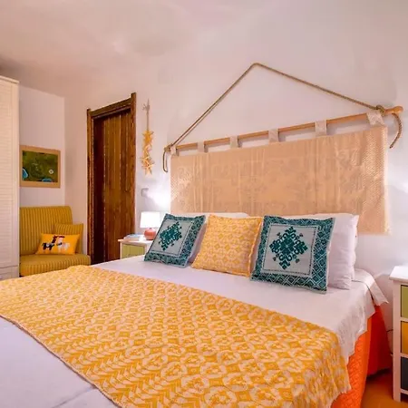 빌라 Elicriso Le Bombarde, *