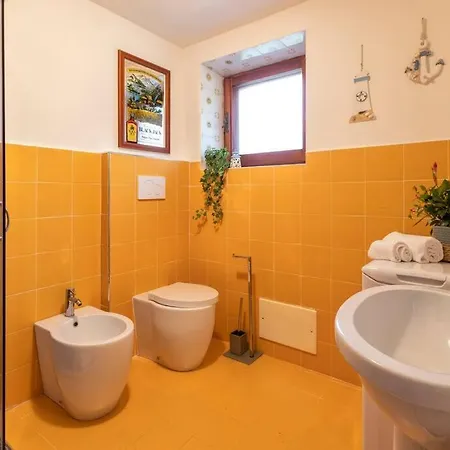 빌라 Elicriso Le Bombarde,