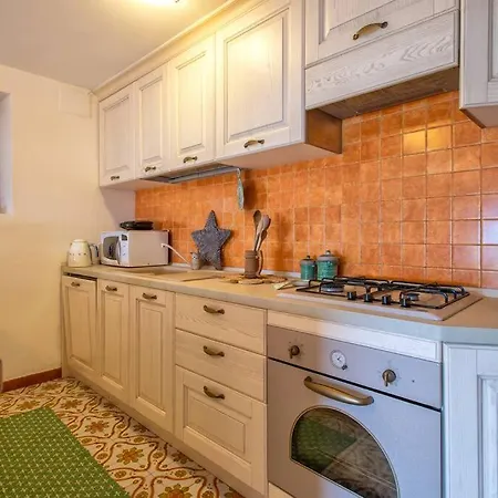 빌라 Elicriso Le Bombarde, *