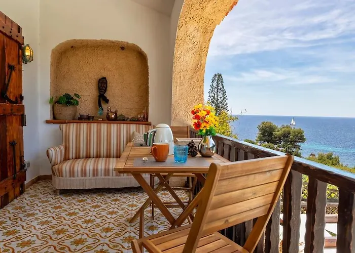 Elicriso Le Bombarde, *