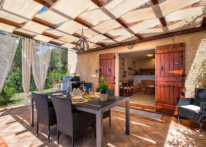 فيلة Elicriso Le Bombarde,