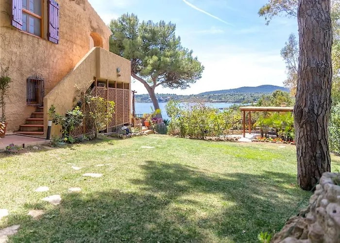 Elicriso Le Bombarde, ألغيرو